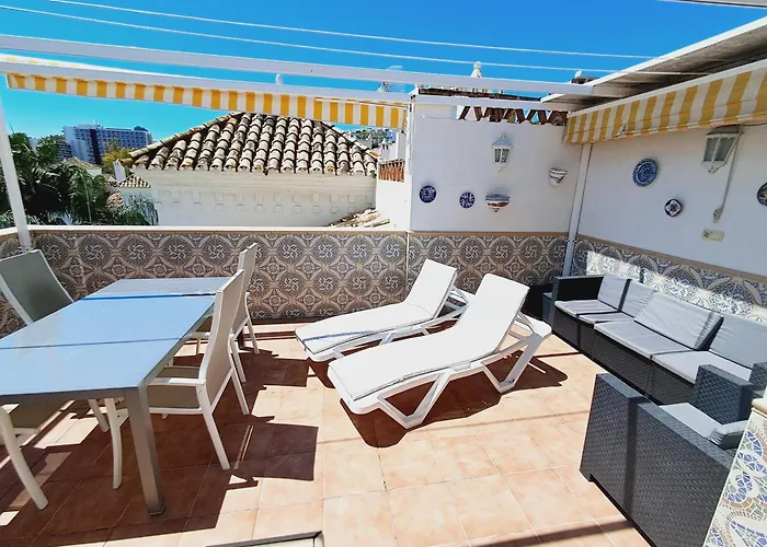 Διαμέρισμα 2 Bed With Pool Views Benalmádena