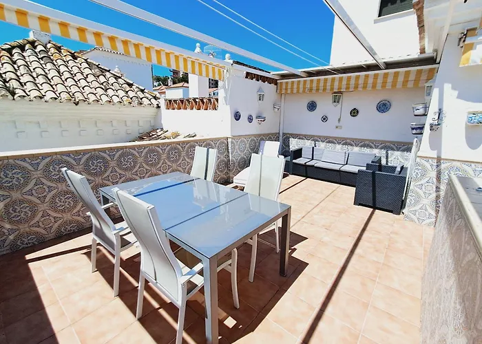 Διαμέρισμα 2 Bed With Pool Views *